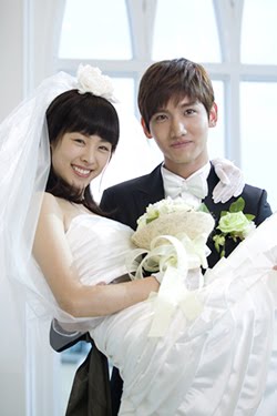 Max Changmin y Lee Yeon Hee, Nos casamos? un poco mas de info.... 5311399920100316155751065